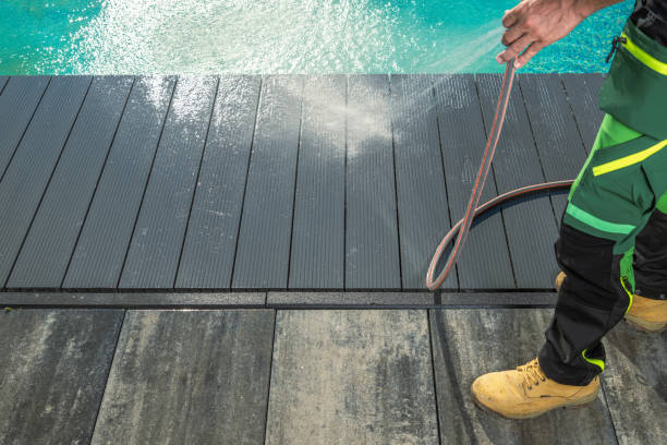 Why Choose Our Certified Pressure Washing Experts for Your Project Needs in Bridgeport, CT?