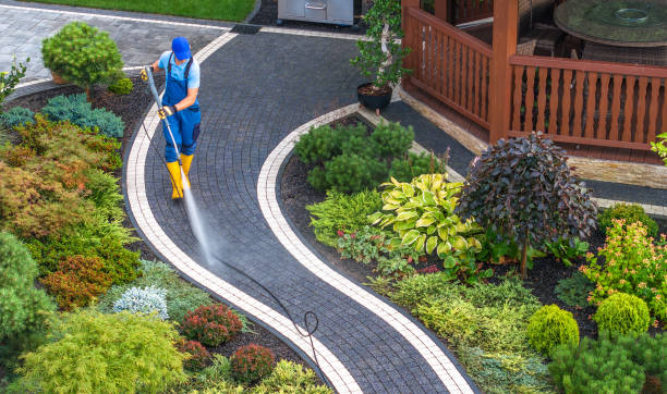 Best Deck Pressure Washing  in Bridgeport, CT